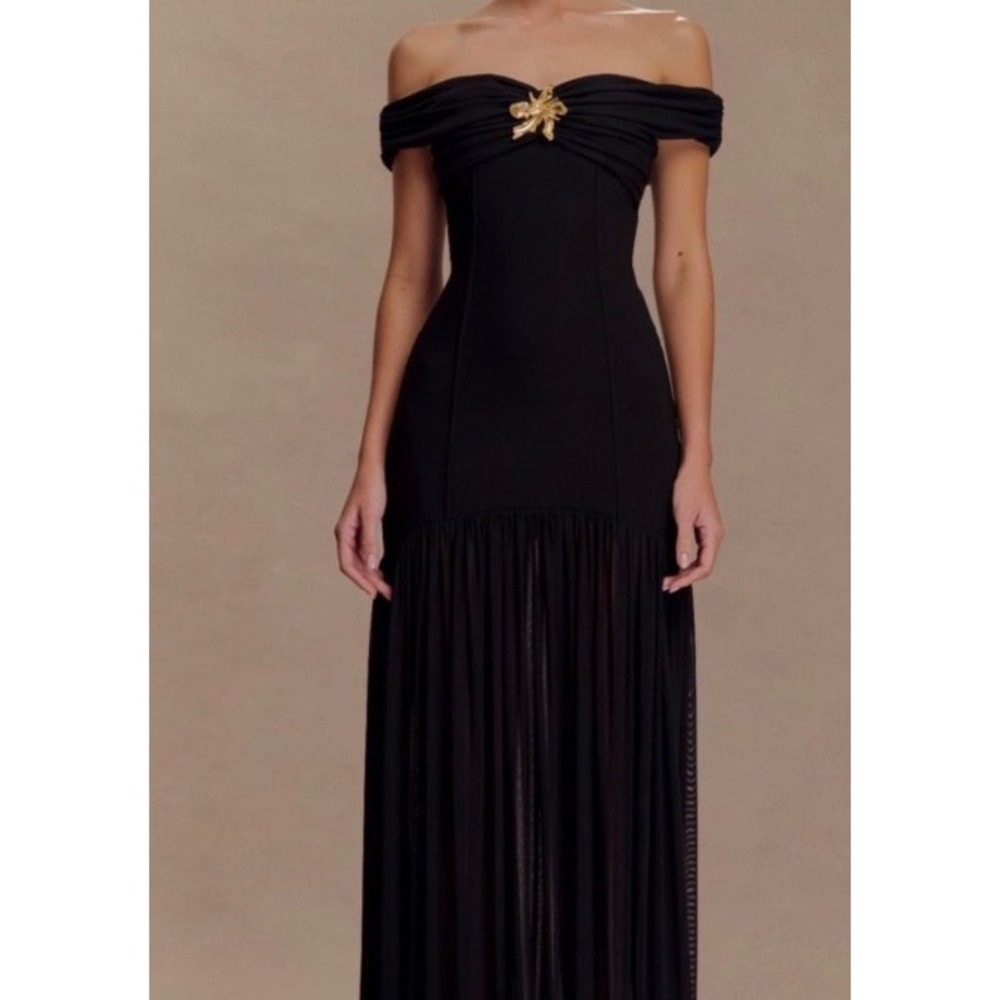 MESHKI Kellie Off Shoulder Crepe Maxi Dress Black Small New With Tags‎